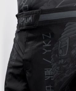 Venum Ykz21 Fightshorts - MMA Factory 16 Venum Ykz21 Fightshorts - MMA Factory -Boxing Equipment Store a8f1b12f6fa431fa70ac0d48435a8d1425b31c7a fs ykz black black 07 1
