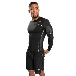 Venum Tempest 2.0 Rashguard - Long Sleeves - MMA Factory 16 Venum Tempest 2.0 Rashguard - Long Sleeves - MMA Factory -Boxing Equipment Store b92d96a10807b4173ea2925105e771dd0afd43a1 rashguards ls tempest2.0 black gold 04.5