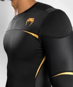 Venum Tempest 2.0 Rashguard - Long Sleeves - MMA Factory 27 Venum Tempest 2.0 Rashguard - Long Sleeves - MMA Factory -Boxing Equipment Store c7812e9d03cedf9dfaed4c918d4db181c3dbfdfb rashguards ls tempest2.0 black gold 09 1