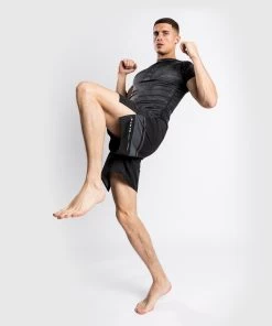 Venum Ykz21 Fightshorts - MMA Factory 18 Venum Ykz21 Fightshorts - MMA Factory -Boxing Equipment Store e1340fdb054d9a1fe1d06fefb3ffa9abafc92bbf fs ykz black black 02 1