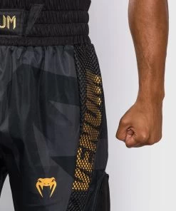 Venum Razor Boxing Shorts - MMA Factory 17 Venum Razor Boxing Shorts - MMA Factory -Boxing Equipment Store e 252f2 252f7 252fb 252fe27b7ff2a6d0186bae7a8e0a3f58ce7f63ae80fa razor h 7 d64de623 2b7c 474d a530 4f07d04852bf 1080x 3