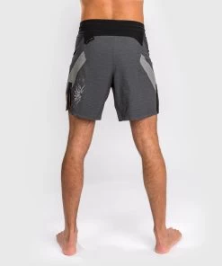 Venum Stone Fightshorts - MMA Factory 15 Venum Stone Fightshorts - MMA Factory -Boxing Equipment Store fs stone mineral green 05 720x 1