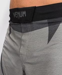 Venum Stone Fightshorts - MMA Factory 16 Venum Stone Fightshorts - MMA Factory -Boxing Equipment Store fs stone mineral green 06 1080x 1