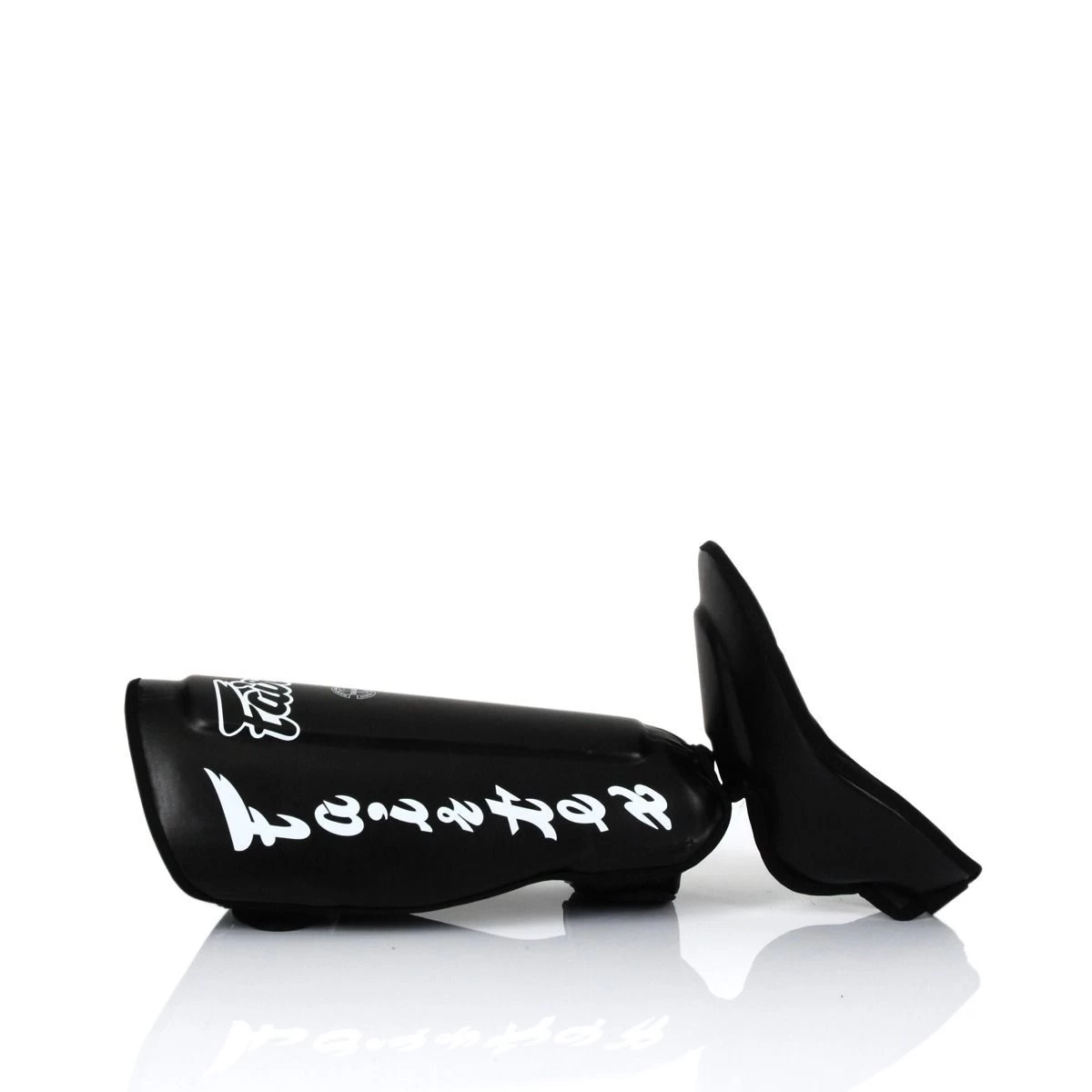 Fairtex Detachable In-Step Shin Guards - SP7 - MMA Factory 11 Fairtex Detachable In-Step Shin Guards - SP7 - MMA Factory - Image 9